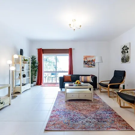 Sunny & Light 2-bedroom Apartamento *