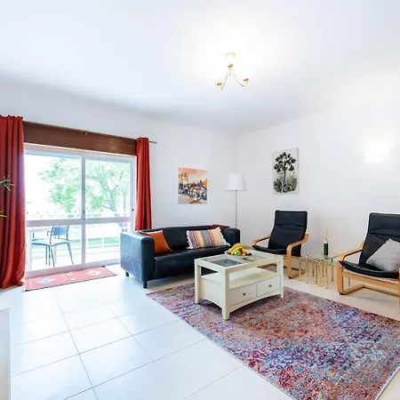 Apartment Sunny & Light 2-bedroom Lagos